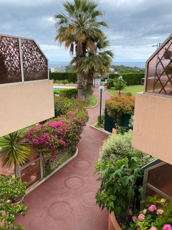 Superbe 2P vue mer, ensoleillé, piscine Roquebrune-Cap-Martin Extérieur photo