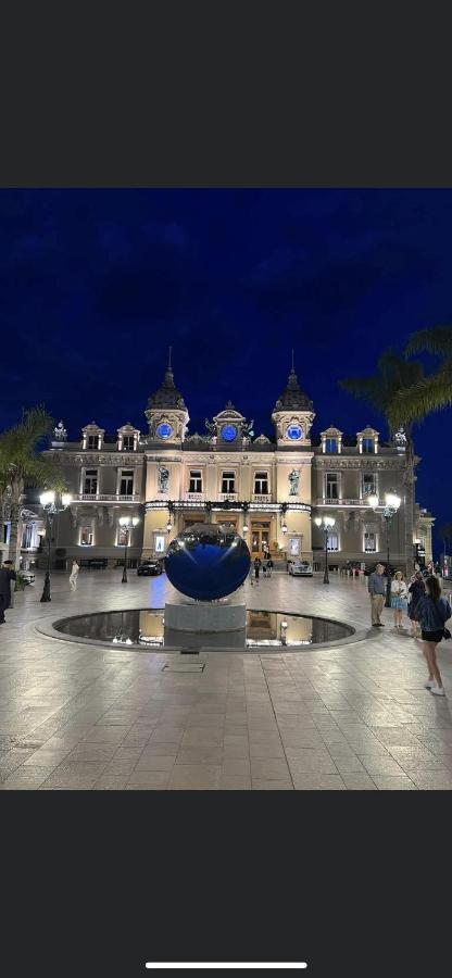 Superbe 2P vue mer, ensoleillé, piscine Roquebrune-Cap-Martin Extérieur photo